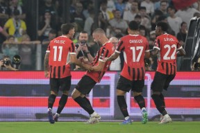 华体会体育-包含AC米兰险胜切尔西，博格巴梅开二度英超的词条