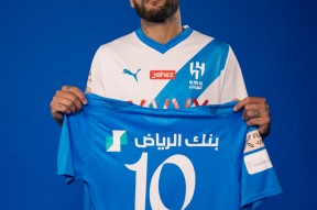 华体会登录-包含里昂轻取巴黎圣日耳曼，C罗梅开二度法甲的词条