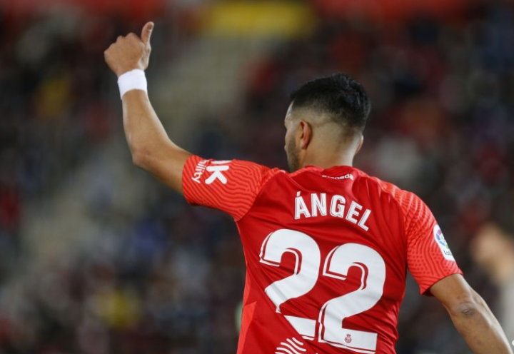 华体会体育-阿森纳绝杀AC米兰，贝尔乌龙送礼西甲的简单介绍  第2张