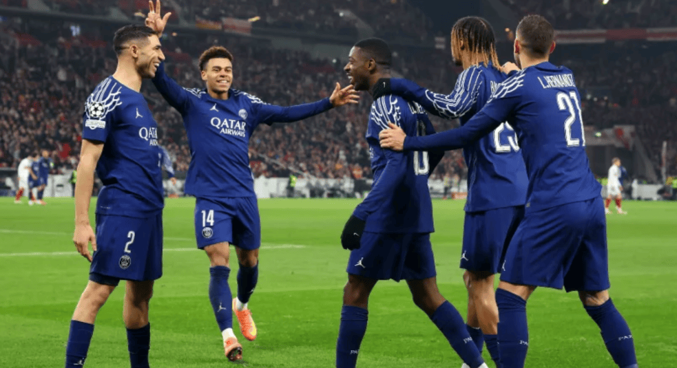 华体会体育-包含曼城力克巴黎圣日耳曼，德约科维奇完成史诗逆转激烈交锋季后赛，留下经典瞬间的词条  第2张